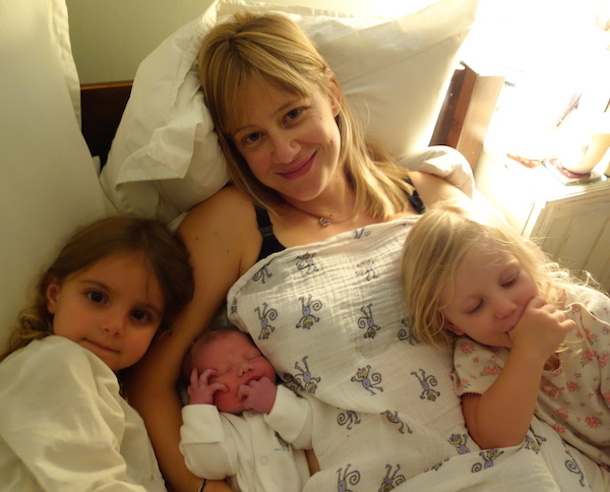 mum with new baby and two siblings in bed - food delivery gift 