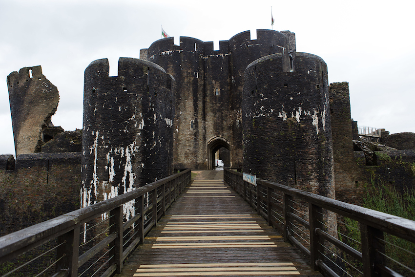 Caerphilly Castle wedding venue